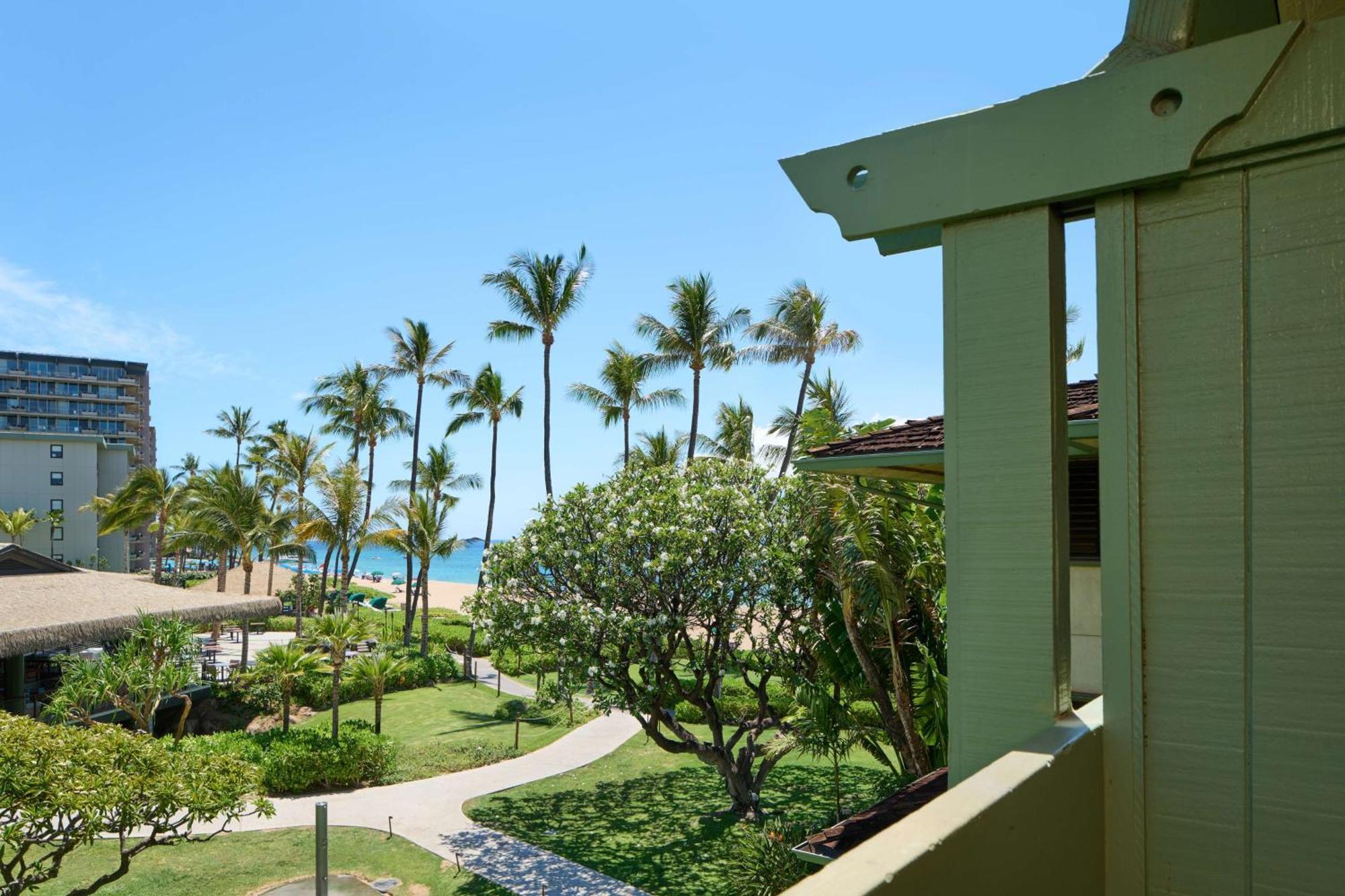 Outrigger Kaʻanapali Beach Resort Kaanapali Exterior photo